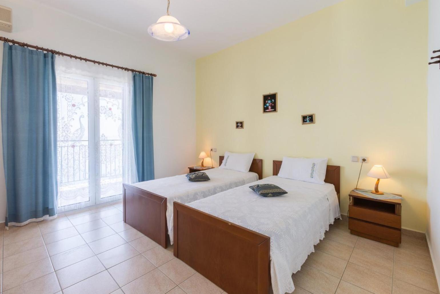 Villa Armandos Katavolos ภายนอก รูปภาพ