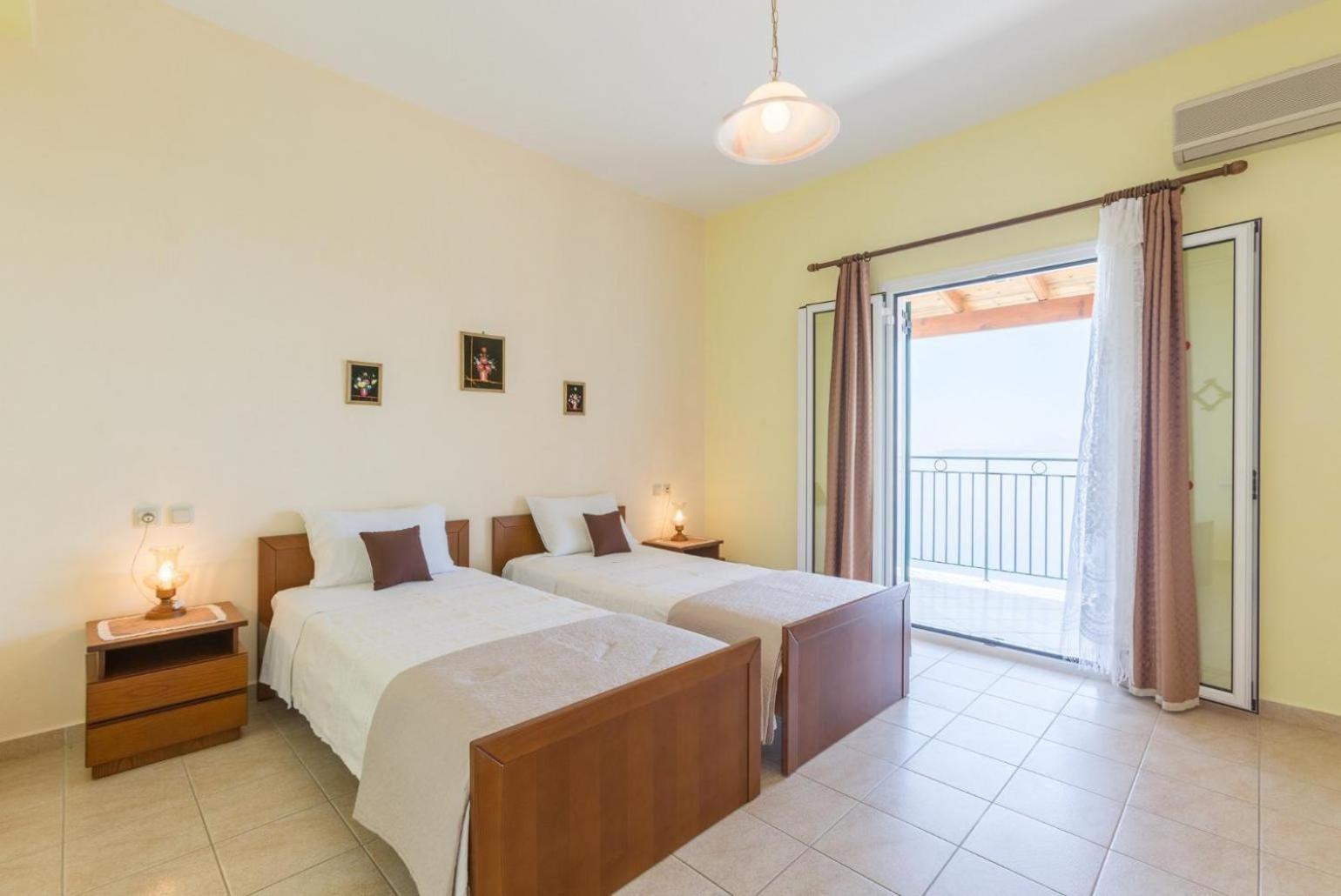 Villa Armandos Katavolos ภายนอก รูปภาพ